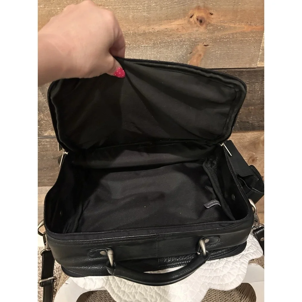 Wilsons Leather‎ Black Messenger Bag Multi Pocket Organizer Briefcase